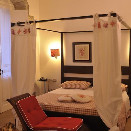 Hotel Villa Pimpina Carloforte  Eksteriør billede