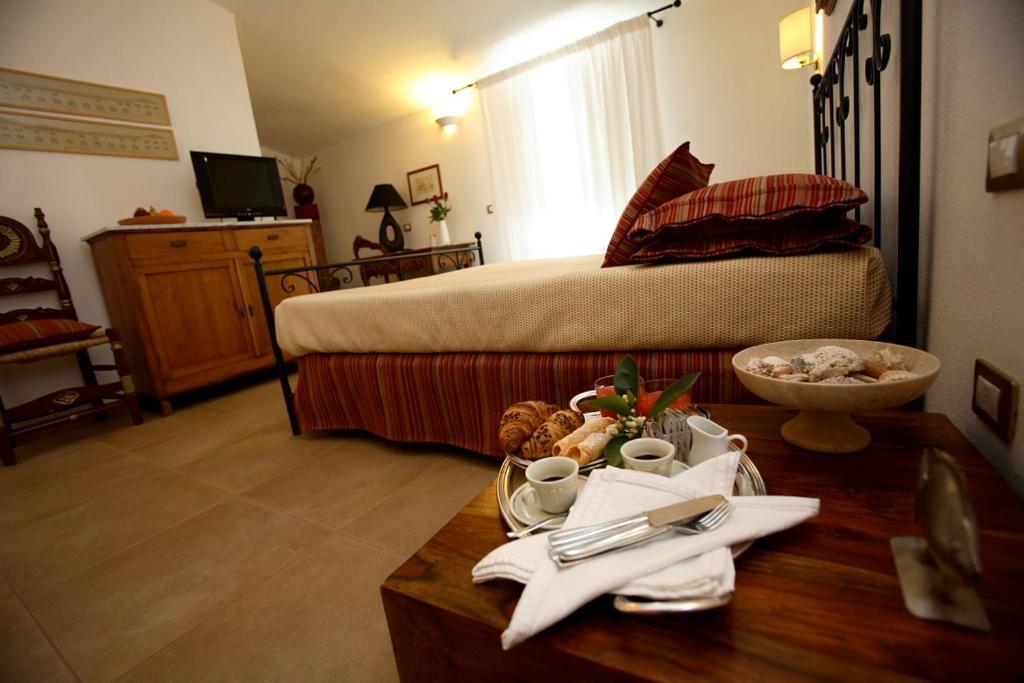 Hotel Villa Pimpina Carloforte  Værelse billede