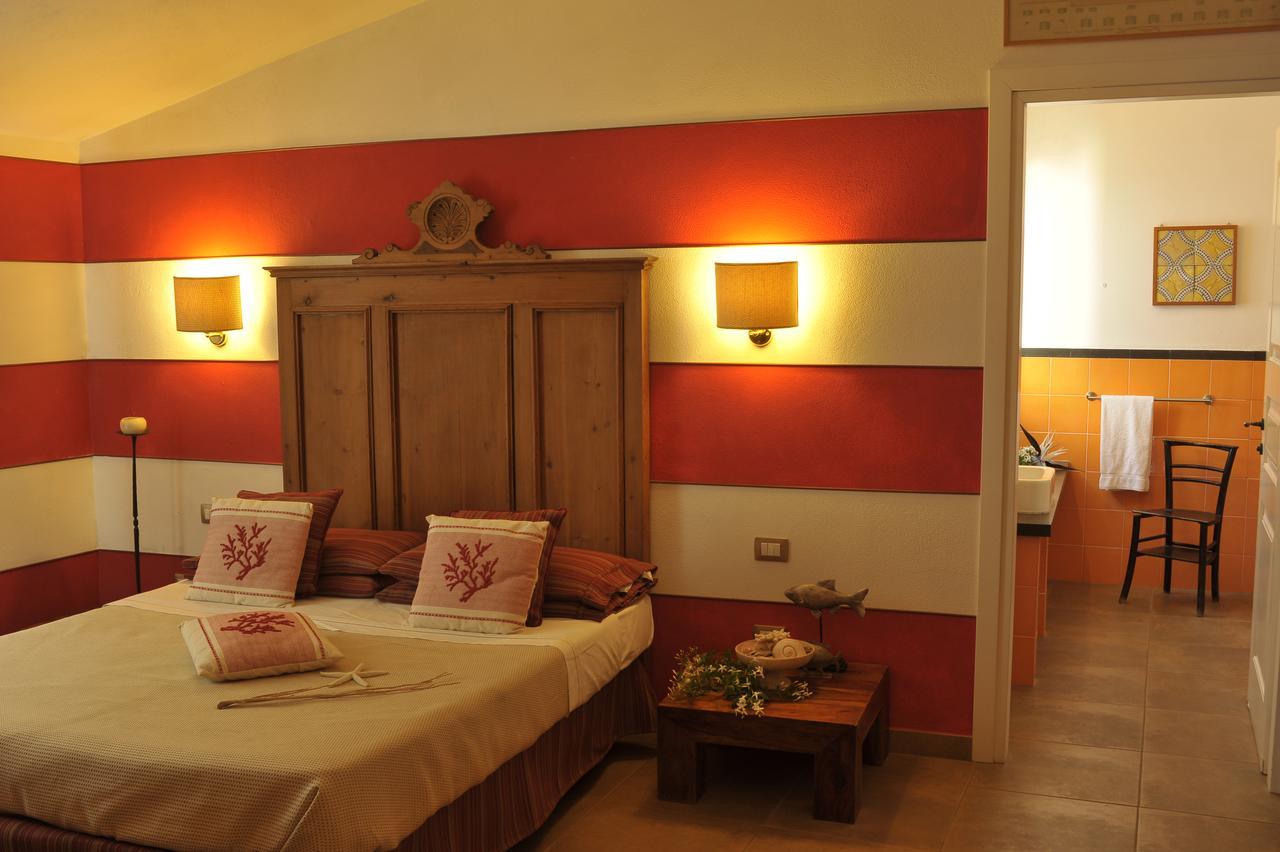 Hotel Villa Pimpina Carloforte  Eksteriør billede