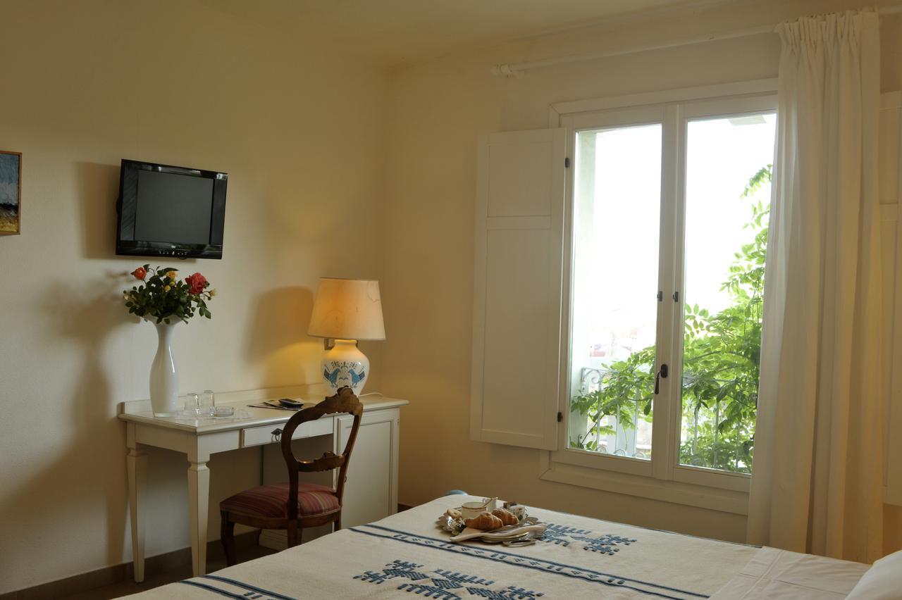 Hotel Villa Pimpina Carloforte  Eksteriør billede